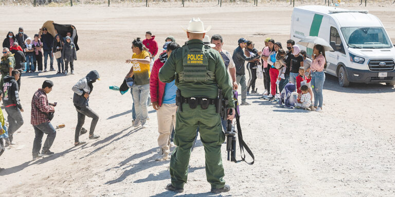 每日入關人數若超4,000，白宮隨時準備關閉邊境